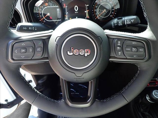 new 2025 Jeep Wrangler car, priced at $51,374