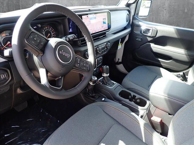 new 2025 Jeep Wrangler car, priced at $51,374