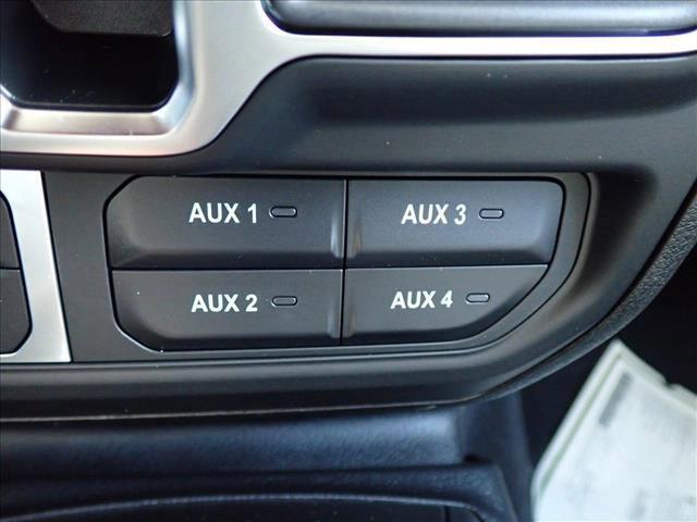 new 2025 Jeep Wrangler car, priced at $51,374