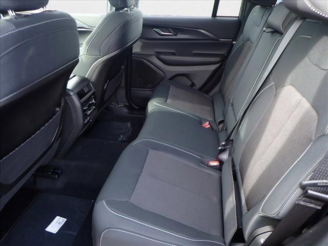 new 2025 Jeep Grand Cherokee car, priced at $41,969