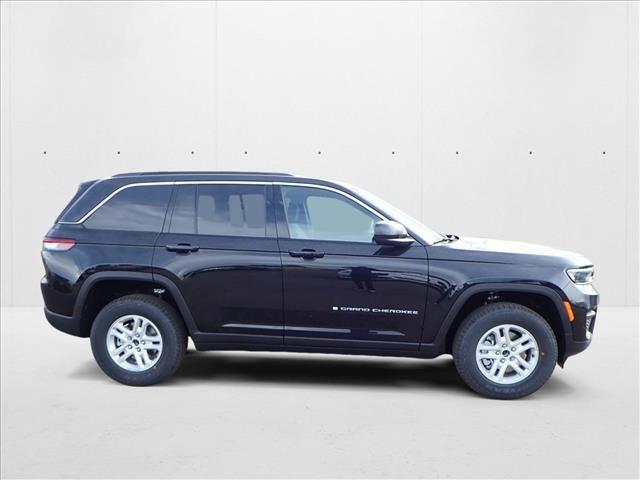 new 2025 Jeep Grand Cherokee car, priced at $41,969