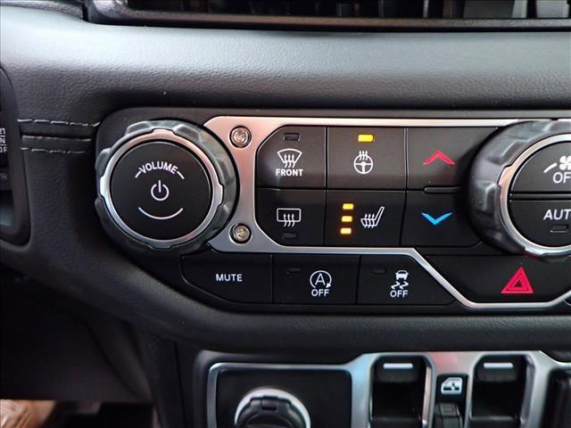 new 2025 Jeep Wrangler car, priced at $71,549