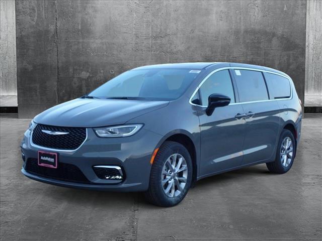 new 2025 Chrysler Pacifica car, priced at $54,139