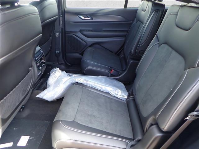 new 2025 Jeep Grand Cherokee L car, priced at $46,859