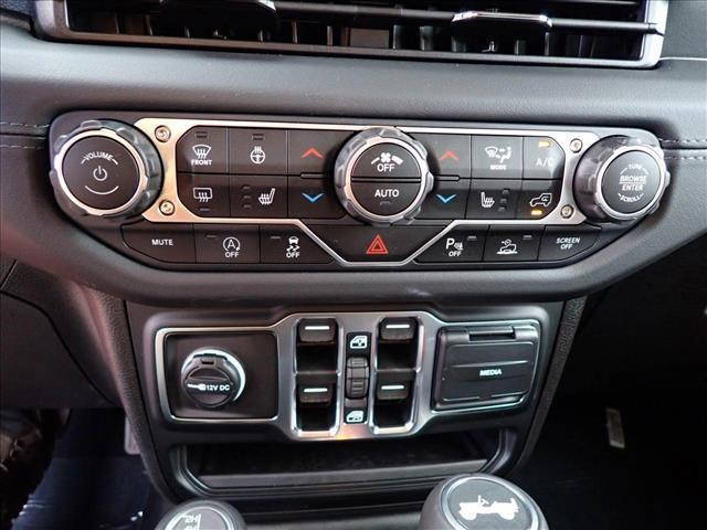 new 2025 Jeep Wrangler car, priced at $56,719
