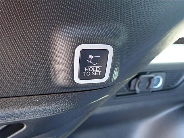 new 2025 Jeep Grand Cherokee car, priced at $59,354