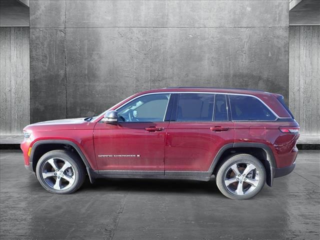 new 2025 Jeep Grand Cherokee car, priced at $59,354