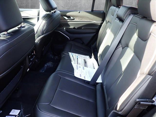 new 2025 Jeep Grand Cherokee car, priced at $59,354