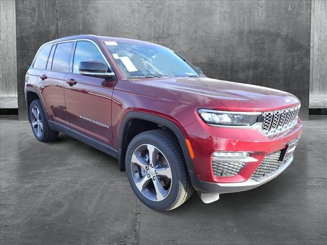 new 2025 Jeep Grand Cherokee car, priced at $59,354