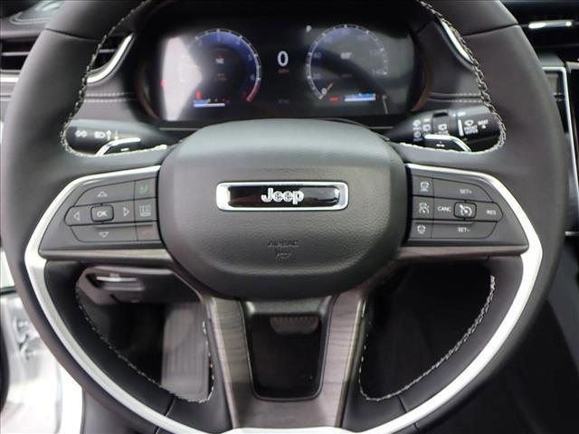 new 2025 Jeep Grand Cherokee car, priced at $56,384