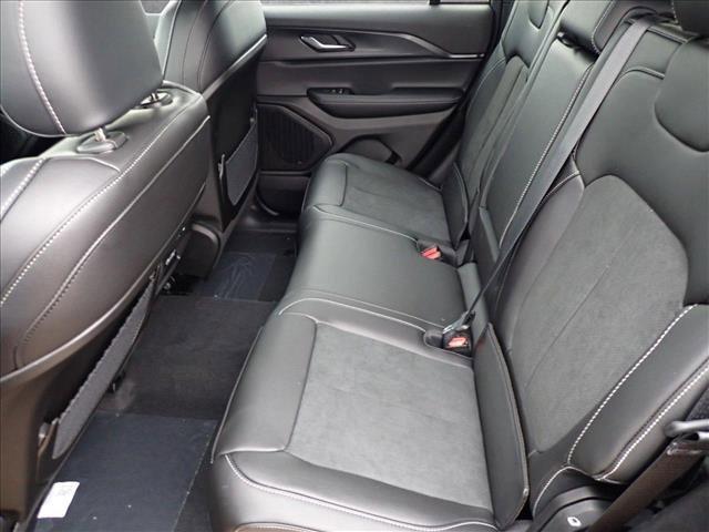 new 2025 Jeep Grand Cherokee car, priced at $46,474
