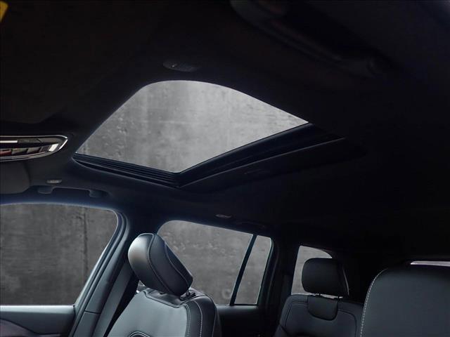 new 2025 Jeep Grand Cherokee car, priced at $46,474