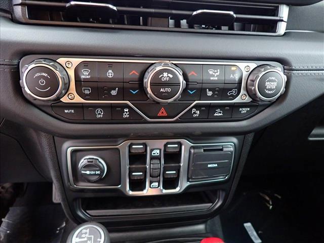 new 2025 Jeep Wrangler car, priced at $56,419