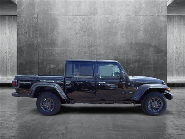 new 2025 Jeep Gladiator car, priced at $51,529