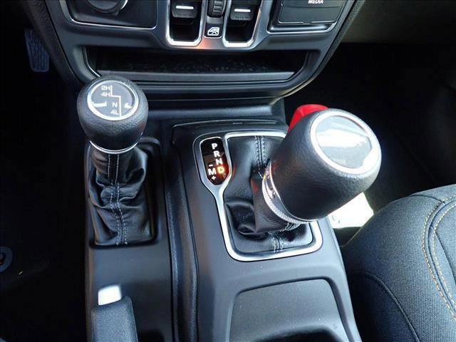 new 2025 Jeep Gladiator car, priced at $48,279