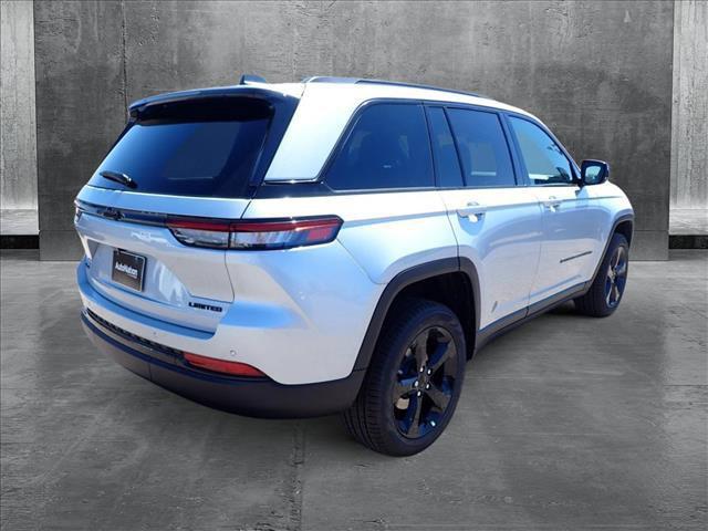 new 2025 Jeep Grand Cherokee car, priced at $53,534