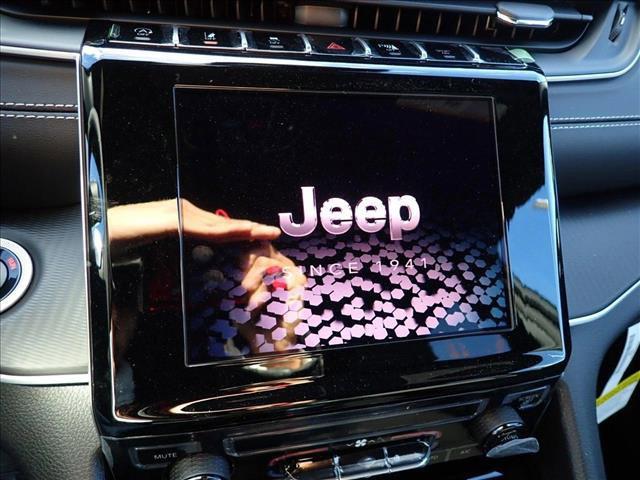 new 2025 Jeep Grand Cherokee car, priced at $38,724