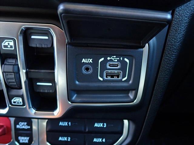 new 2025 Jeep Gladiator car, priced at $62,094
