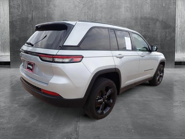 used 2024 Jeep Grand Cherokee car, priced at $38,544
