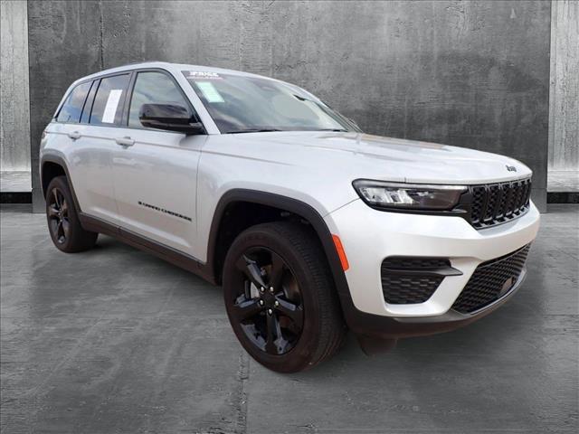 used 2024 Jeep Grand Cherokee car, priced at $38,544