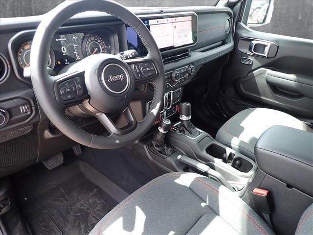 new 2025 Jeep Wrangler car, priced at $61,094