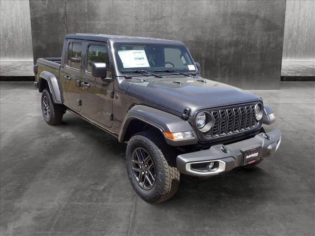 new 2024 Jeep Gladiator car, priced at $41,054