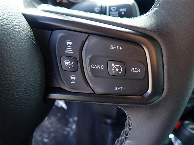 new 2025 Jeep Gladiator car, priced at $47,779