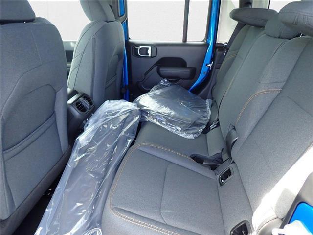 new 2025 Jeep Gladiator car, priced at $47,779