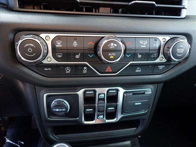 new 2025 Jeep Gladiator car, priced at $47,779