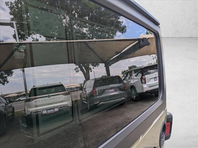 new 2025 Jeep Wrangler car, priced at $36,797