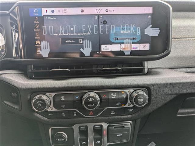 new 2025 Jeep Wrangler car, priced at $36,797