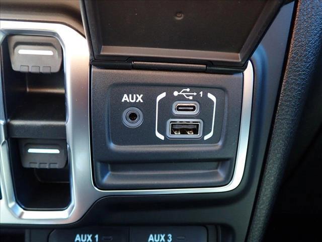 new 2025 Jeep Gladiator car, priced at $44,504