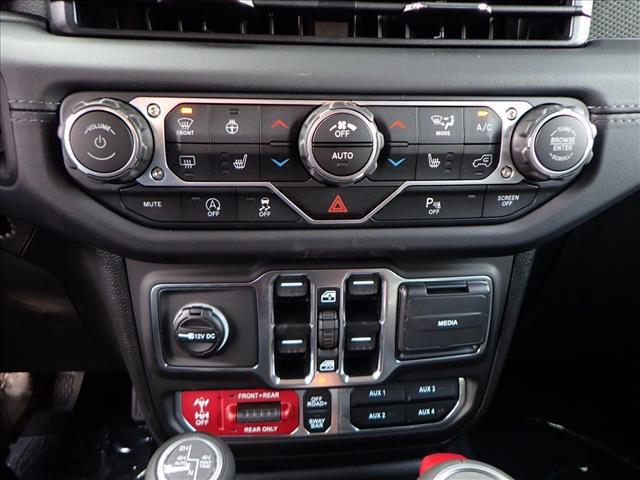 new 2025 Jeep Wrangler car, priced at $73,049