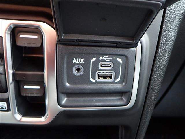 new 2025 Jeep Wrangler car, priced at $56,514