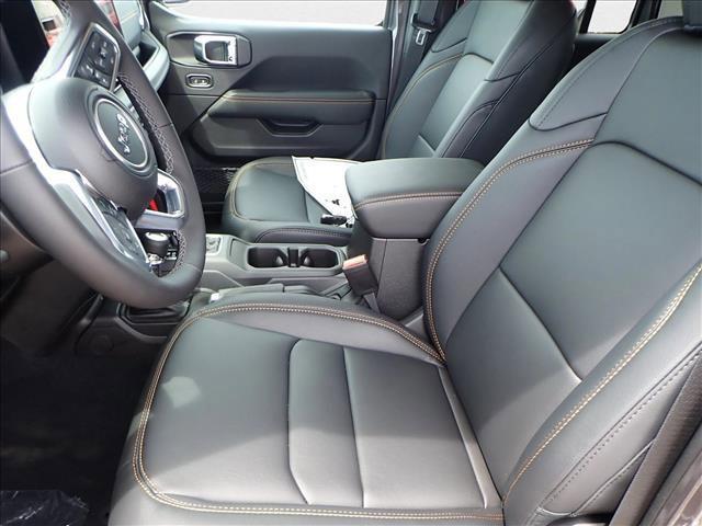new 2025 Jeep Wrangler car, priced at $56,514