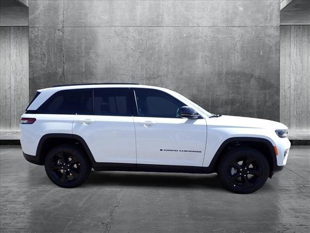 new 2025 Jeep Grand Cherokee car, priced at $54,159