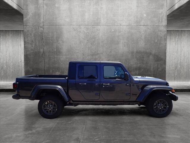 new 2024 Jeep Gladiator car, priced at $42,578