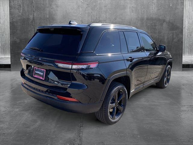 new 2025 Jeep Grand Cherokee car, priced at $54,754