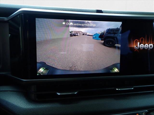 new 2025 Jeep Gladiator car, priced at $47,484