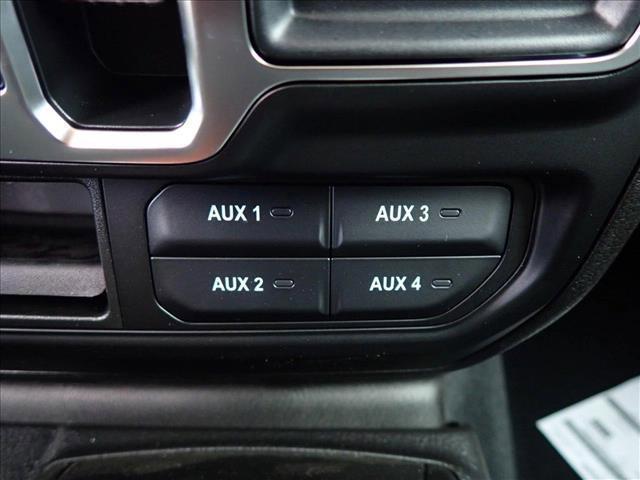 new 2025 Jeep Gladiator car, priced at $42,849