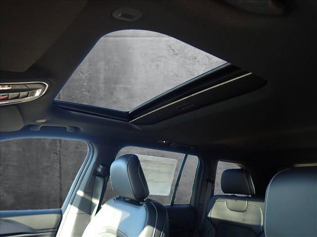 new 2025 Jeep Grand Cherokee car, priced at $50,249