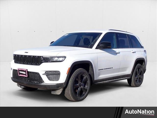 new 2025 Jeep Grand Cherokee car, priced at $47,999