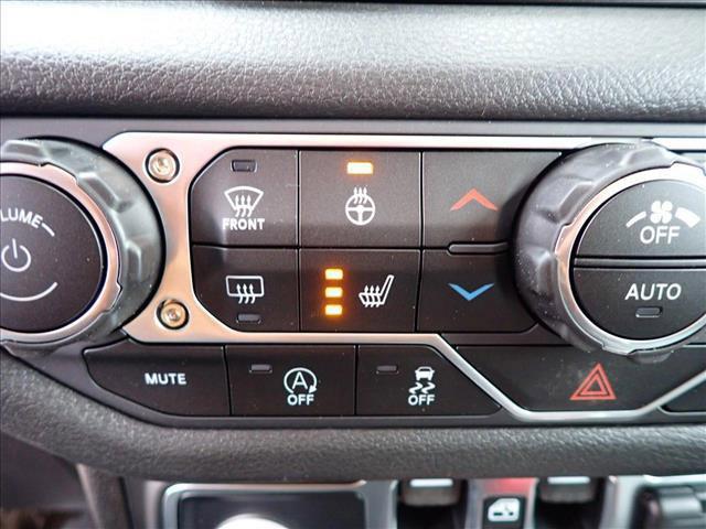 new 2025 Jeep Gladiator car, priced at $53,839