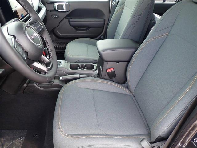 new 2025 Jeep Gladiator car, priced at $56,089