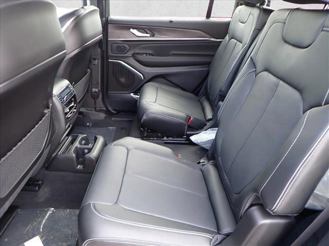 new 2025 Jeep Grand Cherokee L car, priced at $63,069