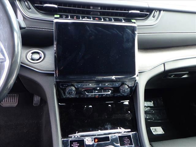 new 2025 Jeep Grand Cherokee L car, priced at $63,069