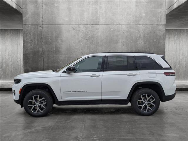 new 2024 Jeep Grand Cherokee car, priced at $44,245