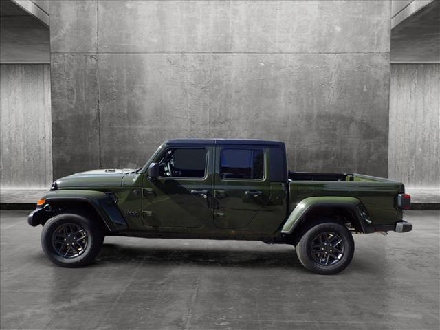 new 2024 Jeep Gladiator car, priced at $40,099