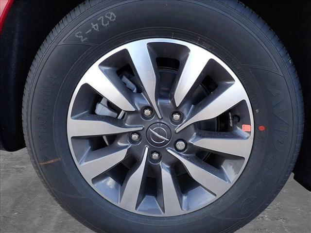 new 2025 Chrysler Pacifica Hybrid car, priced at $53,124