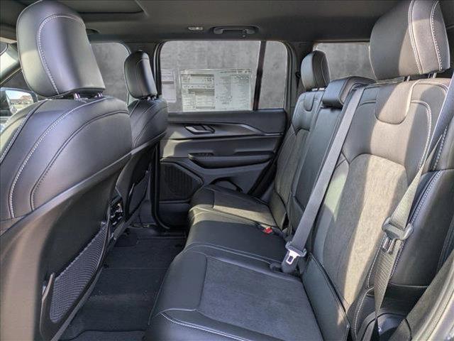 new 2025 Jeep Grand Cherokee car, priced at $46,474